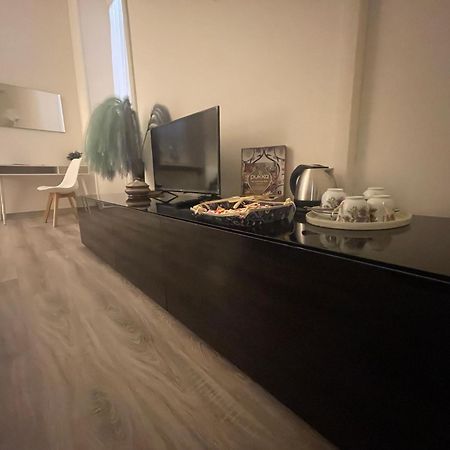 Ferienwohnung La Violetta Di Parma // Del Ducato Exterior foto